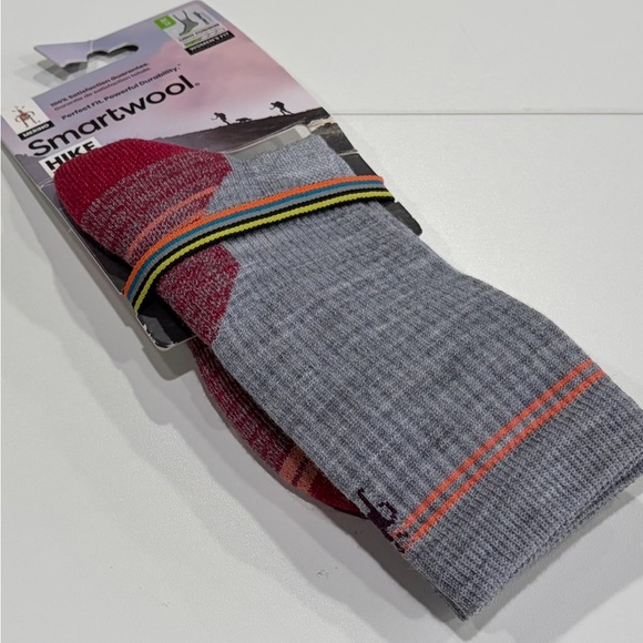 Smartwool Accessories - Smartwool Women's Medium Hike Light Cushion Crew Socks Red Grey NWT Merino Wool